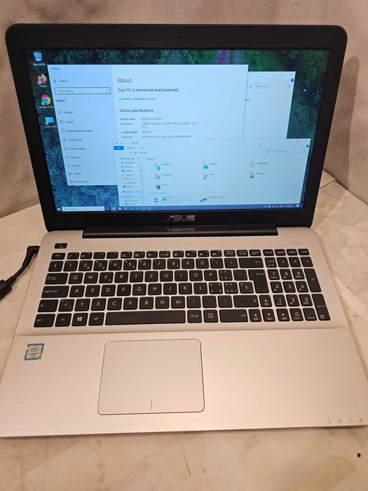 "15,4 X555UA Intel i7 gen 6 8gb ram