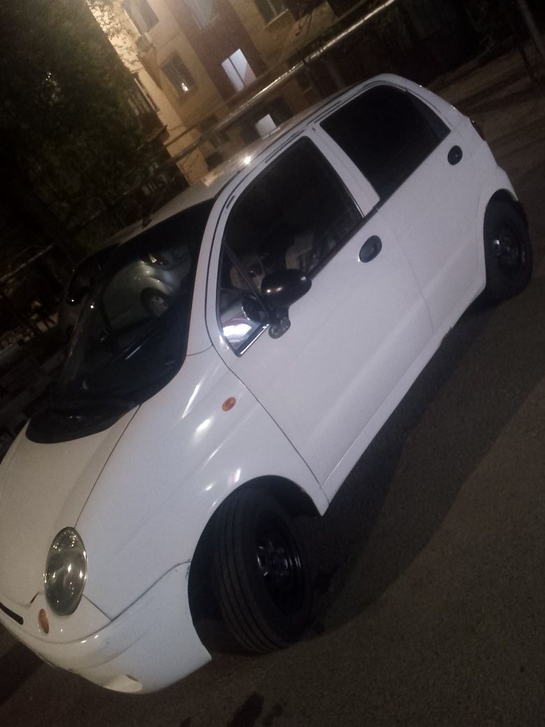Matiz oq rang 2009