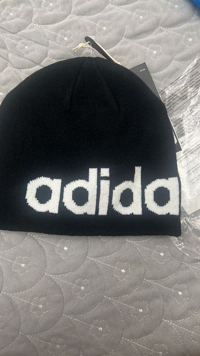 Продаю adidas шапку