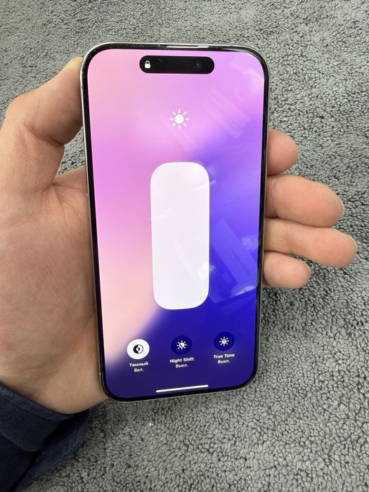 iphone 15 pro aybi yoq ochilmagan