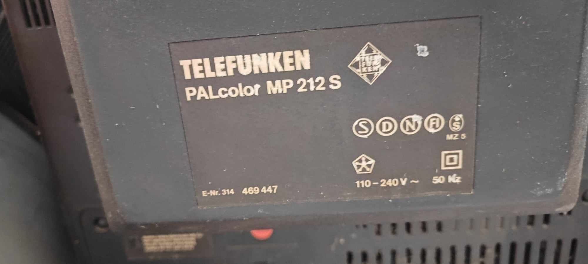 Телевизор Telefunken