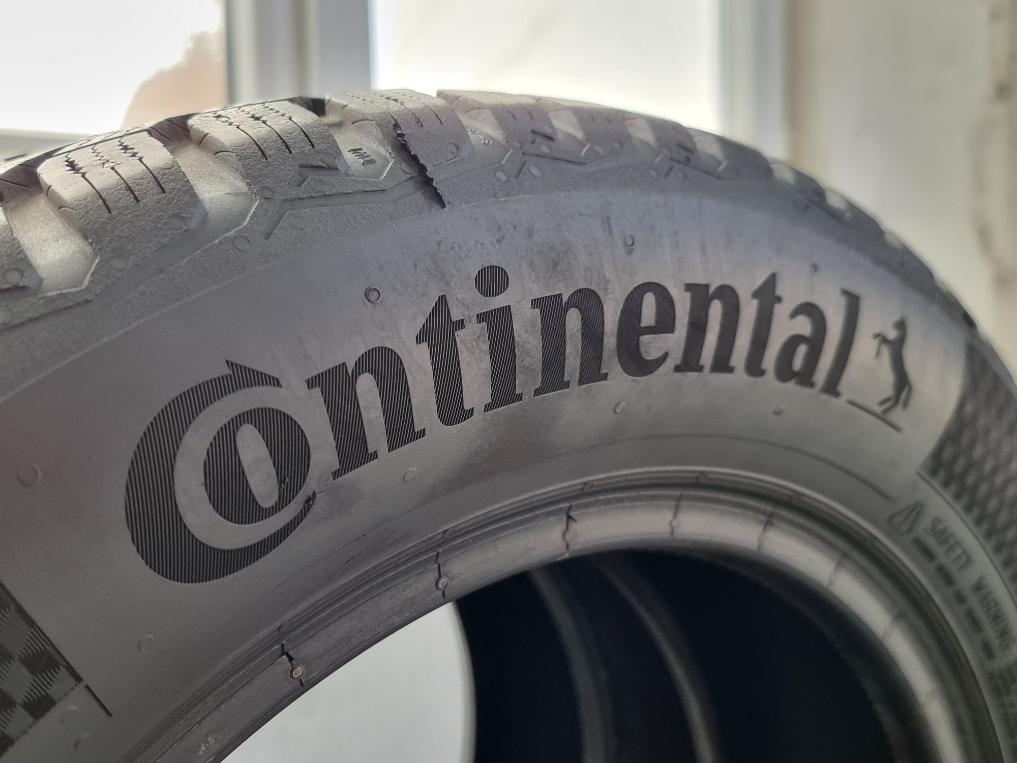 185/65/15 Continental 2Броя: 140лм 7.2мм