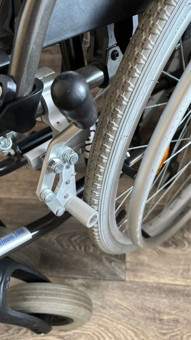 Коляска инвалидная новая