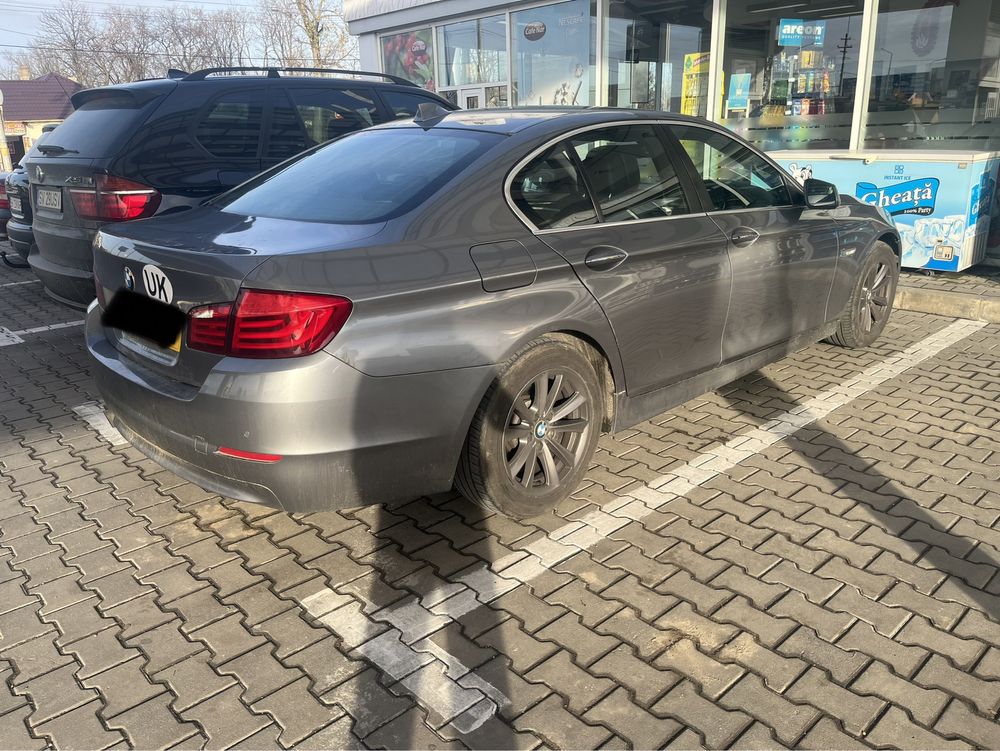 far stanga dreapta capota trager bmw seria 5 f10 f11