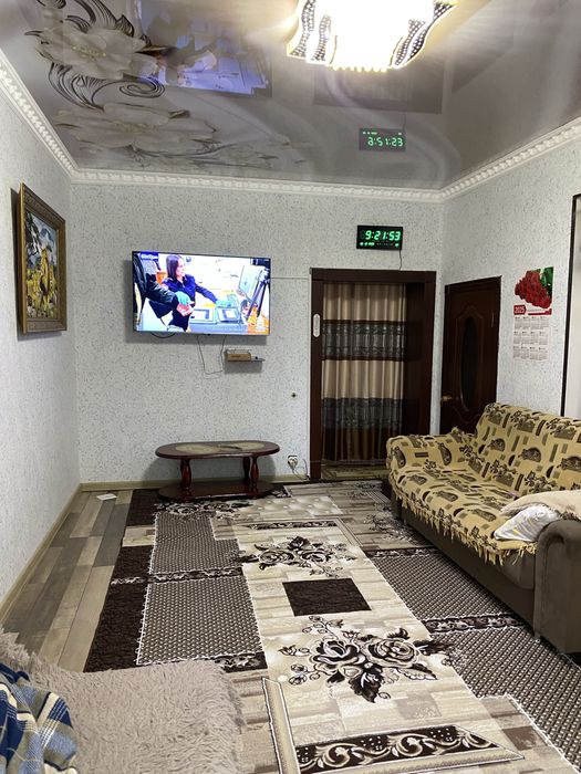 Продается дом в центре Чирчика