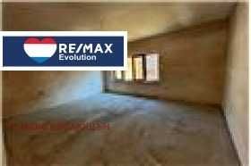Продава се Къща в Разград, Бели Лом - 342 кв.м за 293 €/кв.м - Снимка #6
