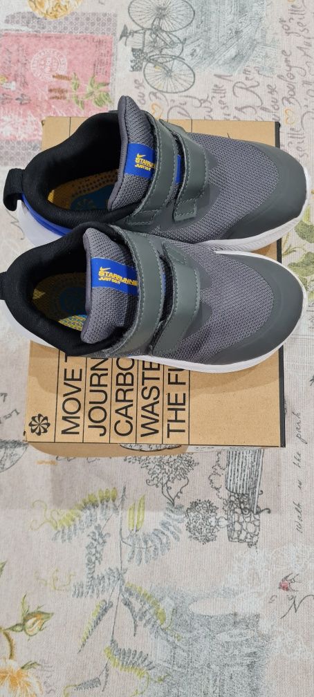 Детски маратонки Nike