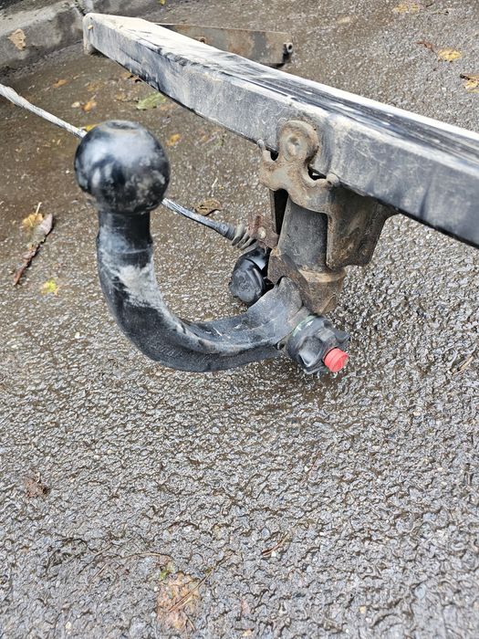 Carlig remorcare tractare Volkswagen Touran