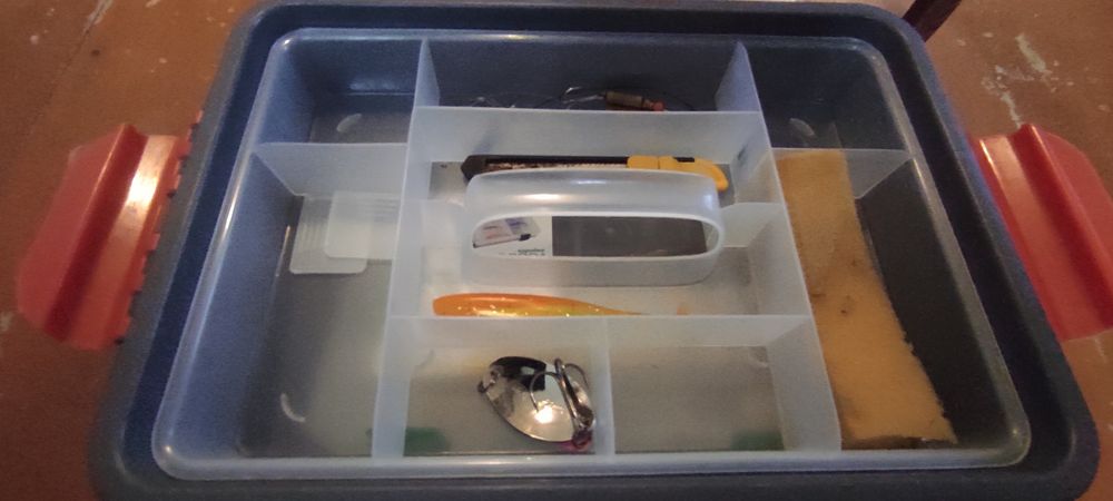 Продам кейс для блесен