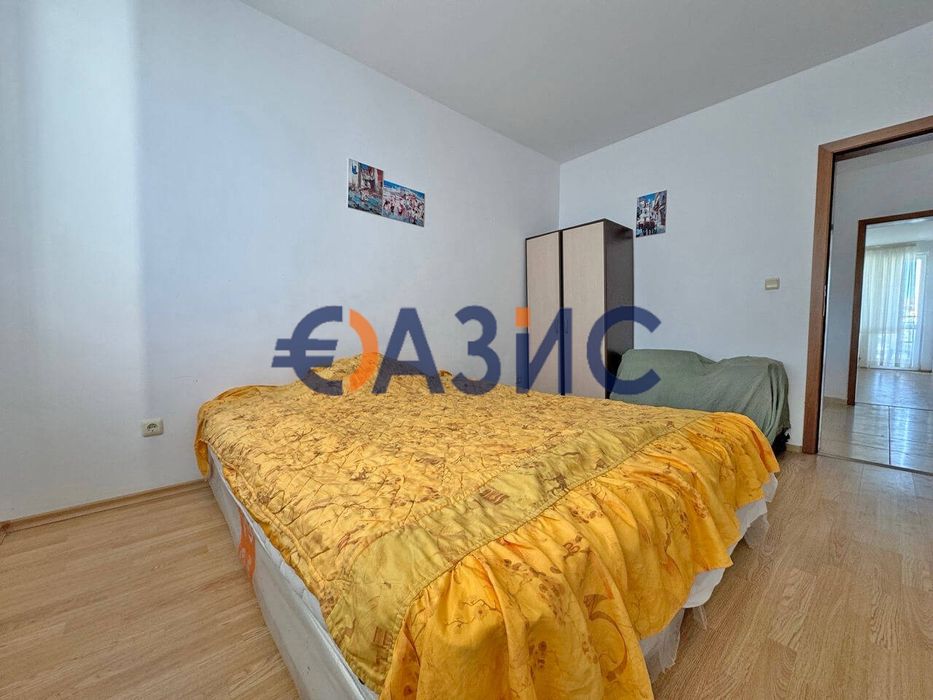 Продава се Тристаен апартамент в к.к. Слънчев бряг - 96 кв.м за 1011 €/кв.м - Снимка #9