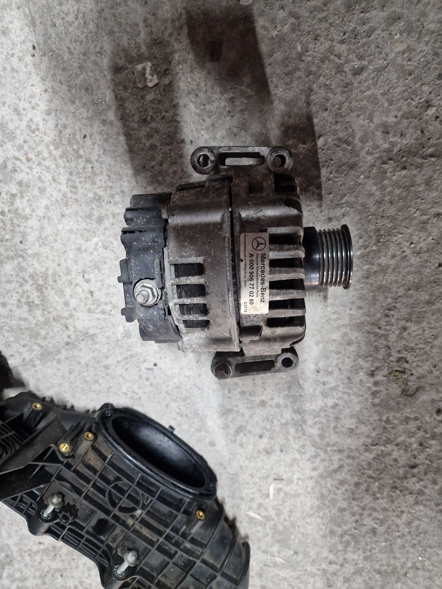 Alternator 180A 2.2 cdi euro 5 mercedes sprinter w906