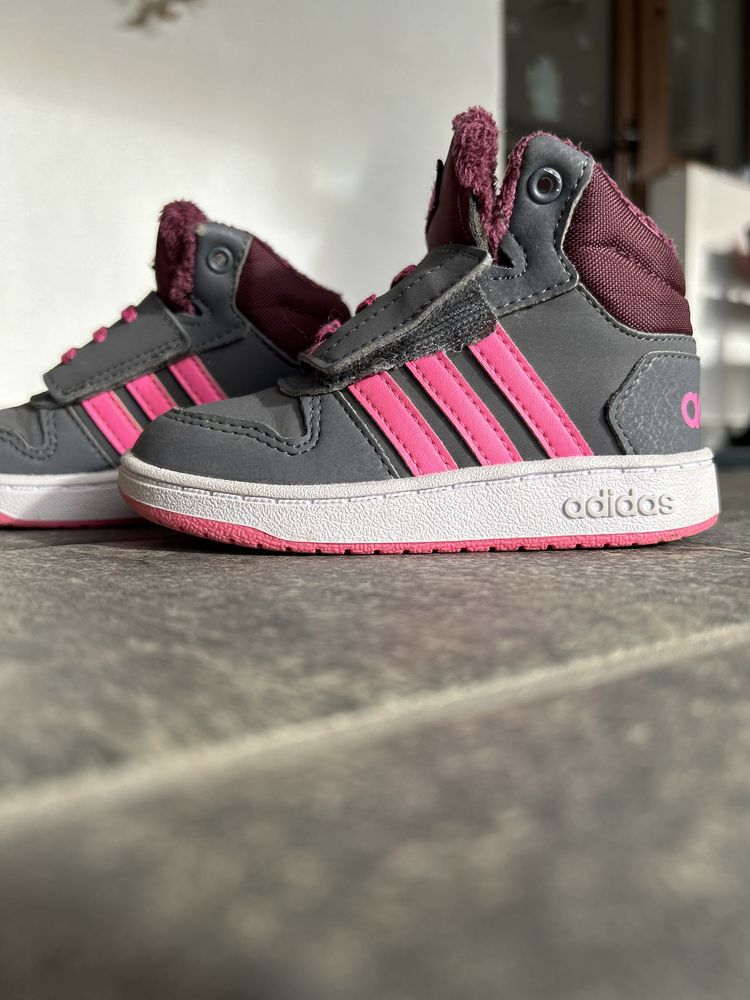 Ghete adidas marimea 23