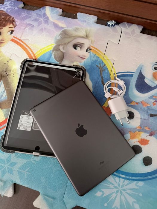 Ipad 9 64 Gb husa + incarcator bat 100%