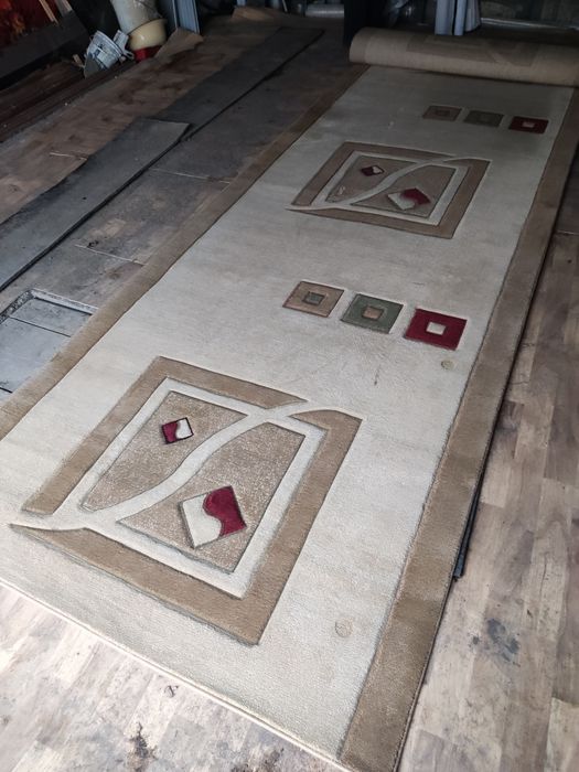 Продам ковёр ,дорожку