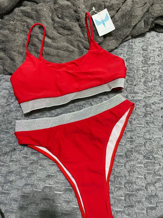 Топы женские, купальники, топики