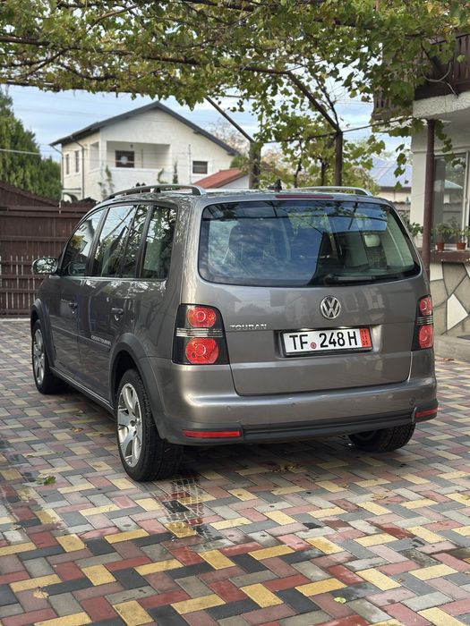 VW Touran Cross , 2009, 2.0 TDI, DSG, Provenienta Germania