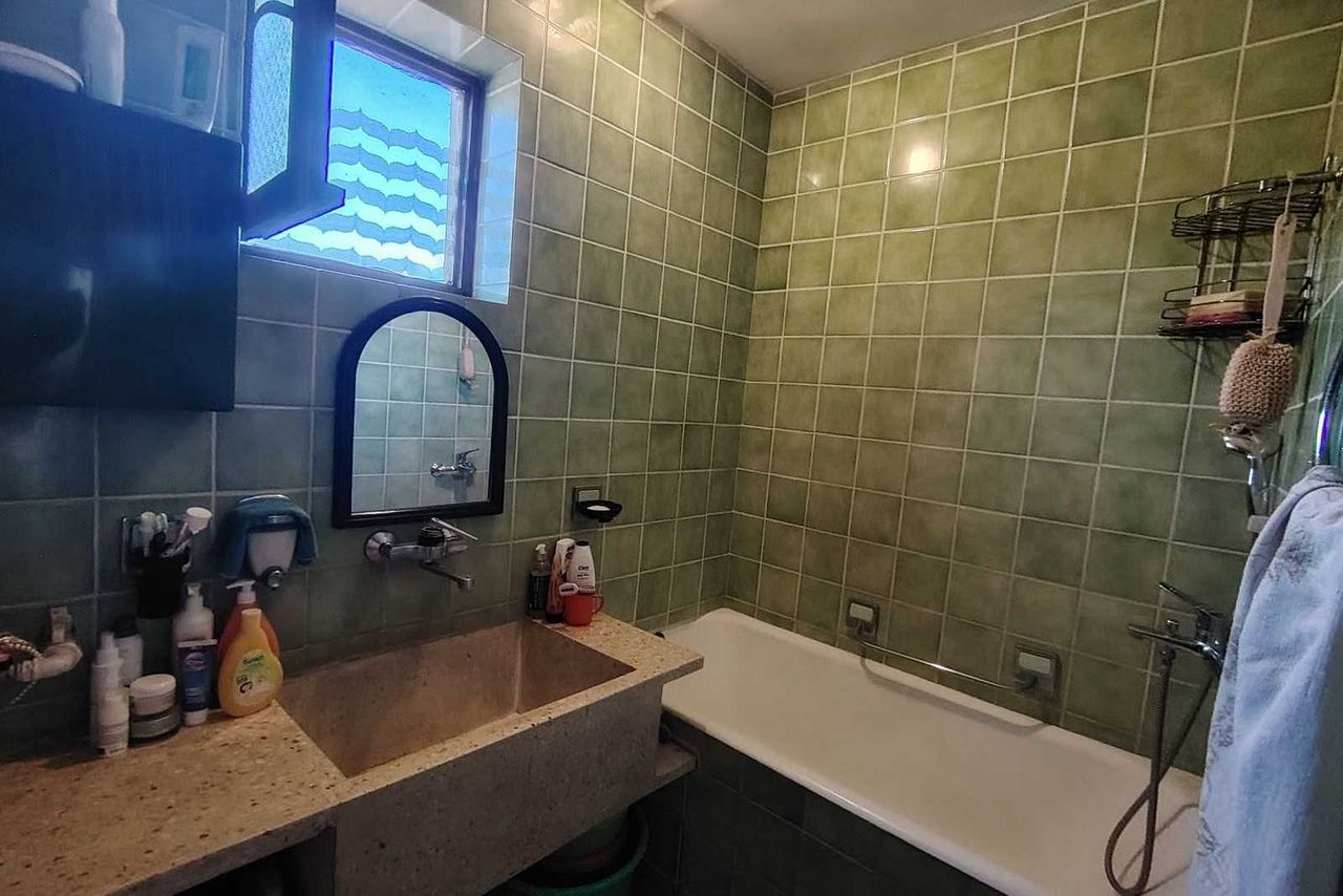 Продава се Къща в Левски - 340 кв.м за 180 €/кв.м - Снимка #20