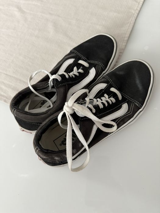 Vand adidasi vans