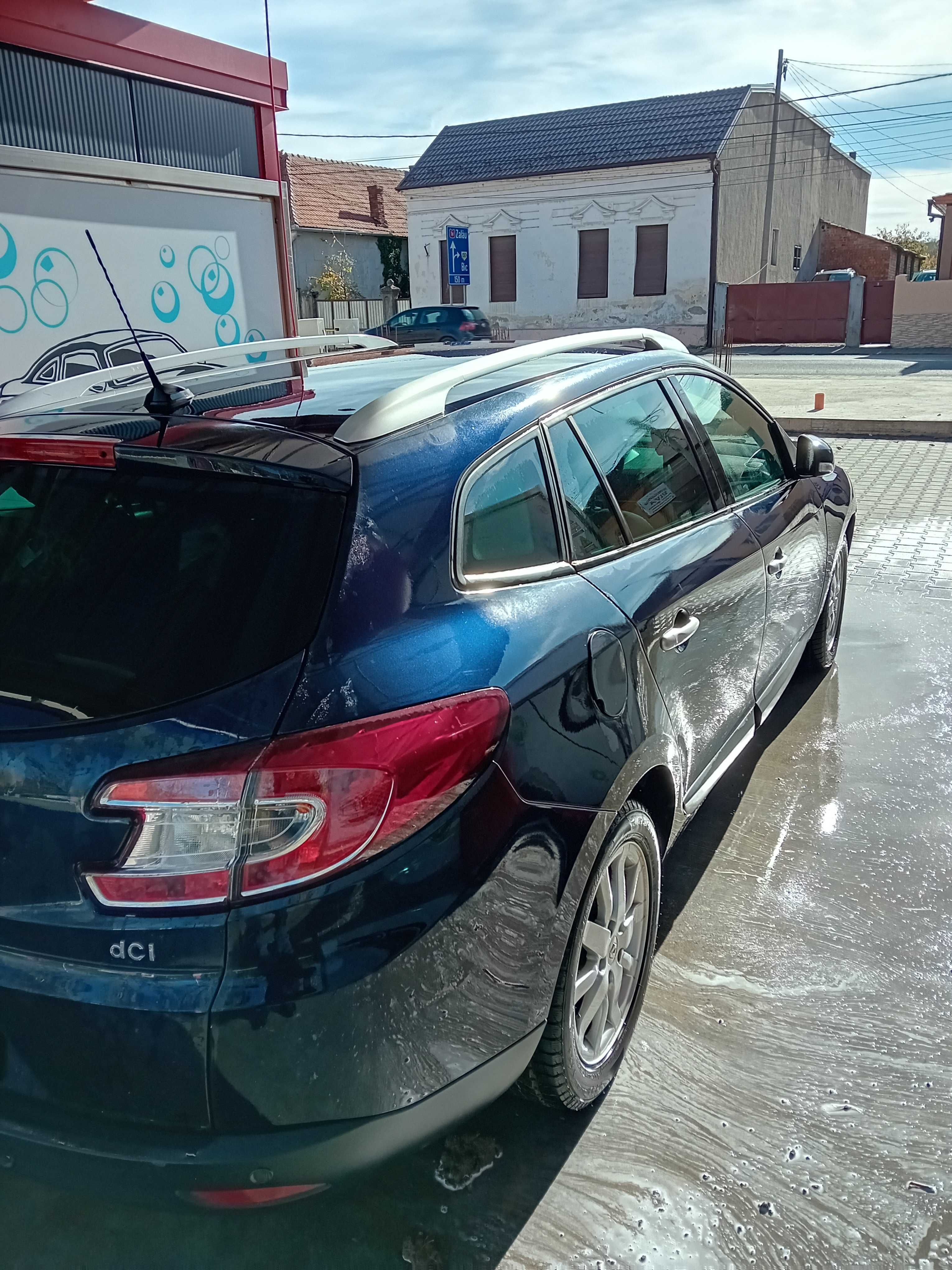 Vând Renault Megane 3 1.9 dci