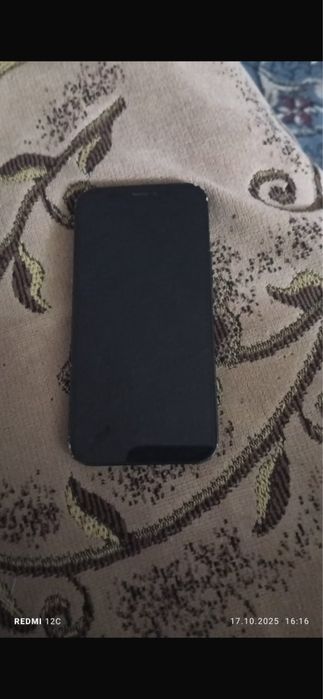 Продам Айфон 12 мини состояние отличное