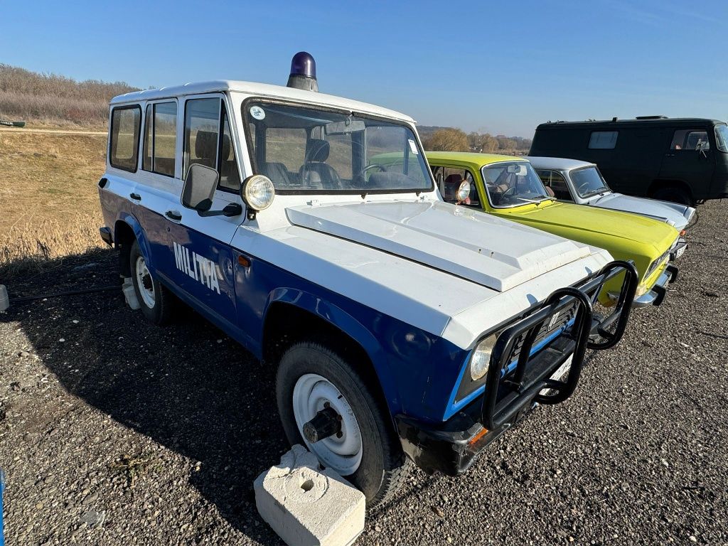 Aro Militia 4x4 Benzina reconditionat
