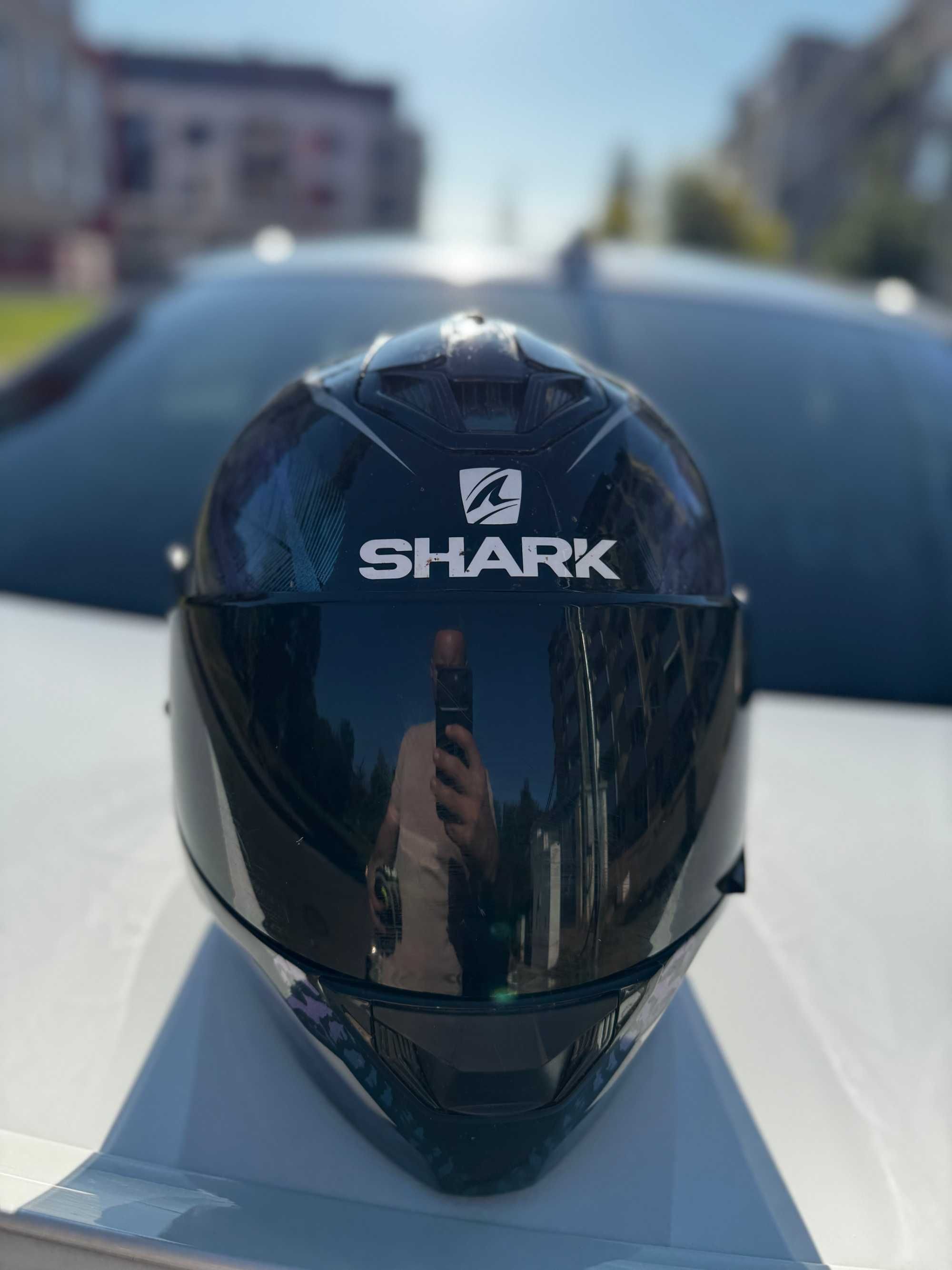 Каска за мотор Shark D-Skwal 3 размер M перфектно състояние