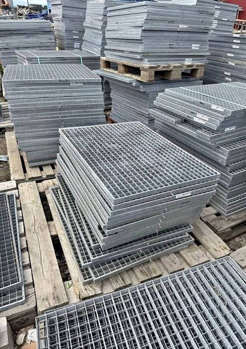 Vindem grătare zincate se poate folosi oriunde și trepte pentru scări