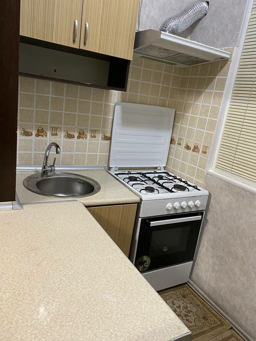 Кизларга шерикликка аренда квартира новза метро олдида