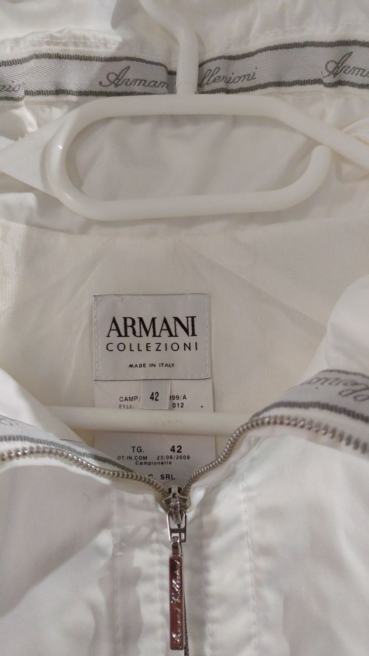 Jachetă Armani mărimea S