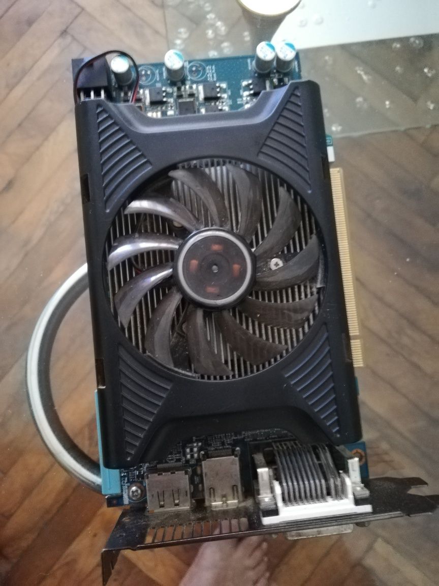 Sasaphire r9 280x и hd5750