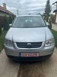 Dezmembrez VW Touran 1.9 Tdi cv 6 trepte motor AVQ