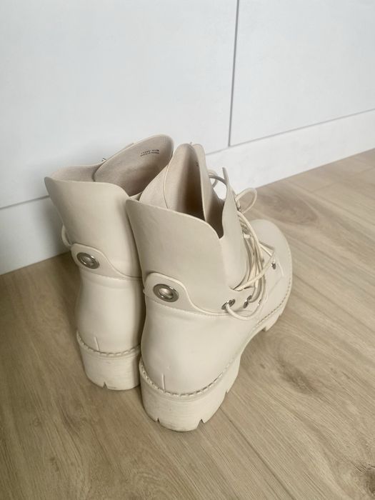 Дамски боти от изкуствена кожа