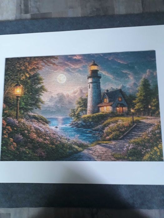 Пет пъзела с по 500 части за 30 лв.