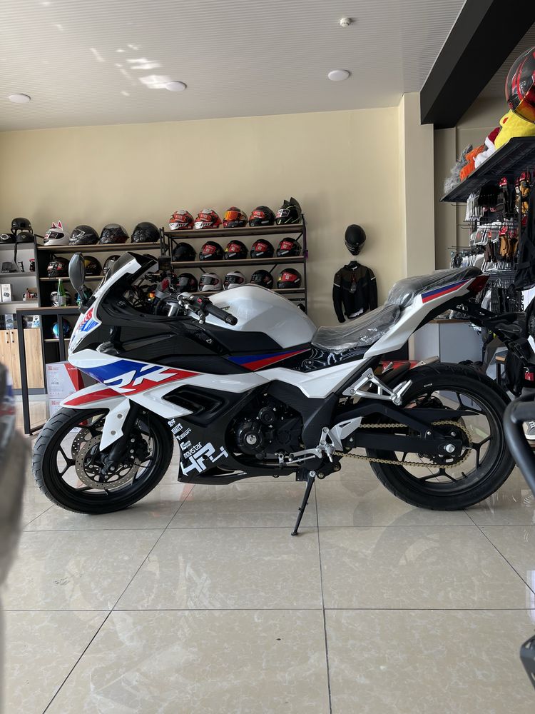 Moto BMW S1000RR Injektor 400CC Kredit Raasrochka