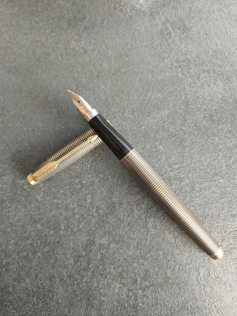 Stilou argint Parker 75 Cisele Vermeil