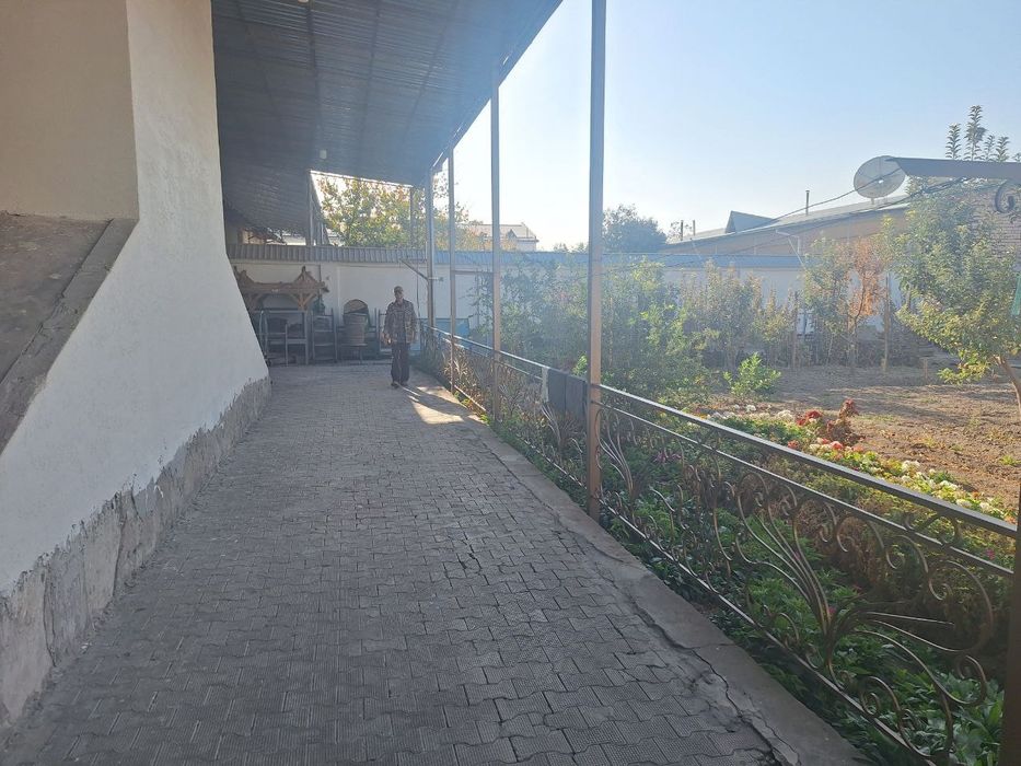 Uy sotiladi 12 sotih yashnabod yangi olmos mahalla