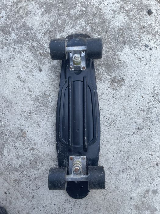 vand pennyboard,in stare buna.