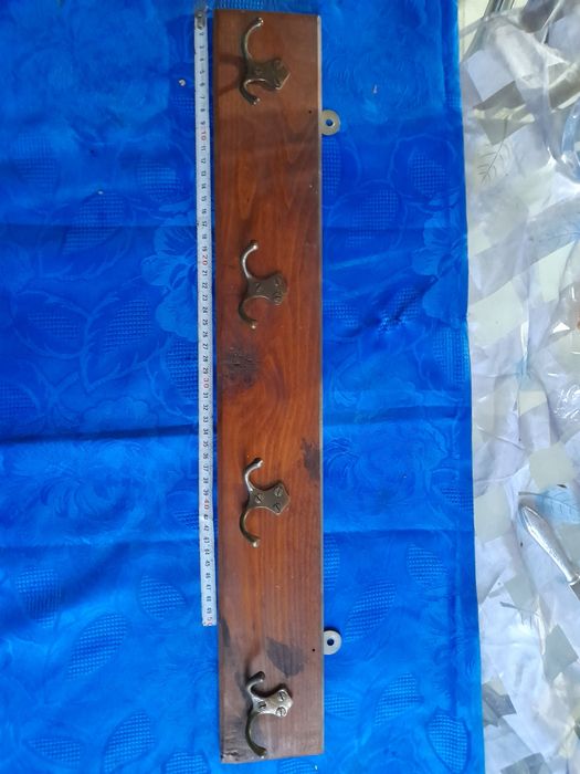 Картини и снимки с рамки,стара закачалка  и сувенир