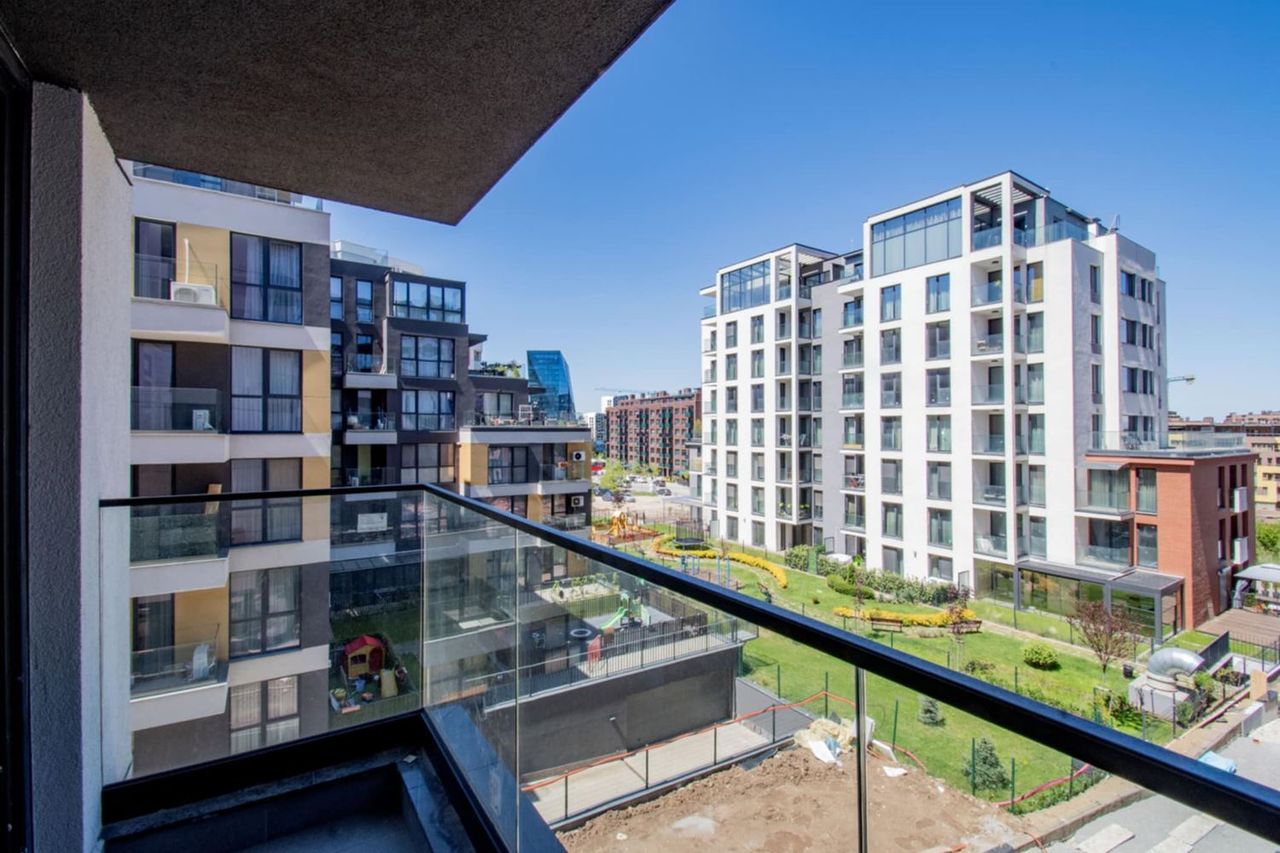 Продава се Двустаен апартамент в София, Манастирски ливади - 76 кв.м за 2724 €/кв.м - Снимка #4