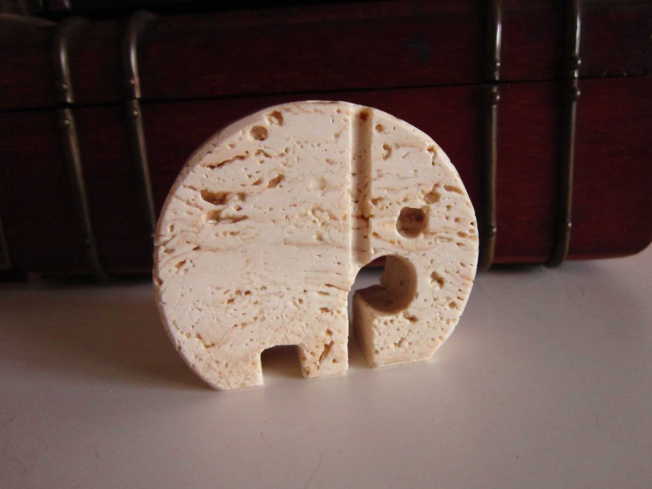 cadou rar Enzo Mari pt Fratelli Mannelli 1970 Elefant travertin