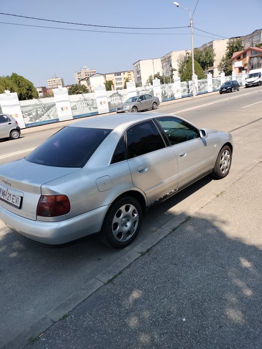 Mașină Audi A4 b5
