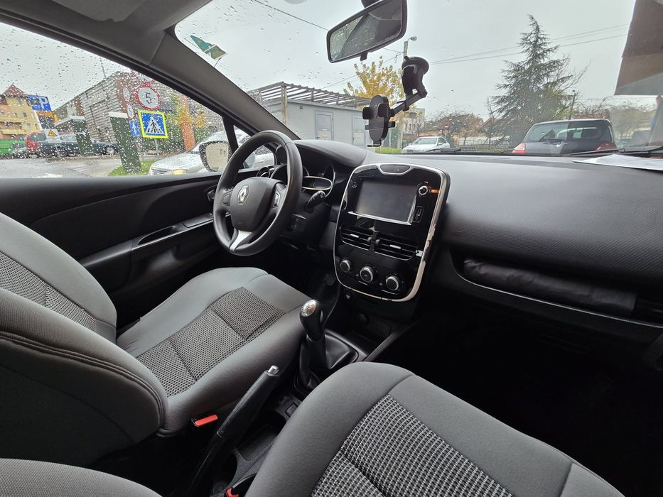 Vand masina Renault Clio 4