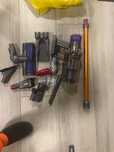 Aspirator dyson v10