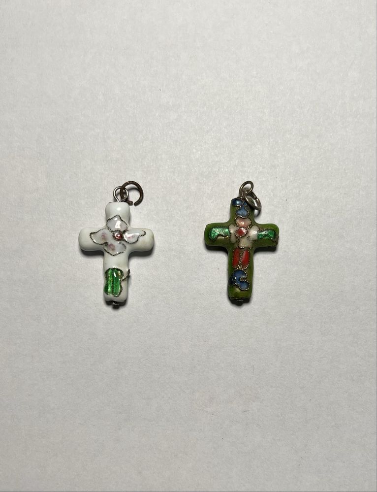 Cruciulite cruci din portelan pictate manual medalion pandantiv