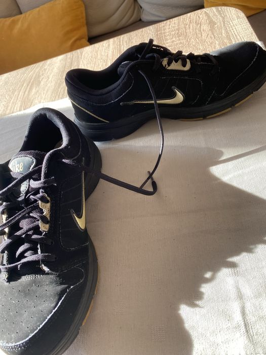 Дамски маратонки