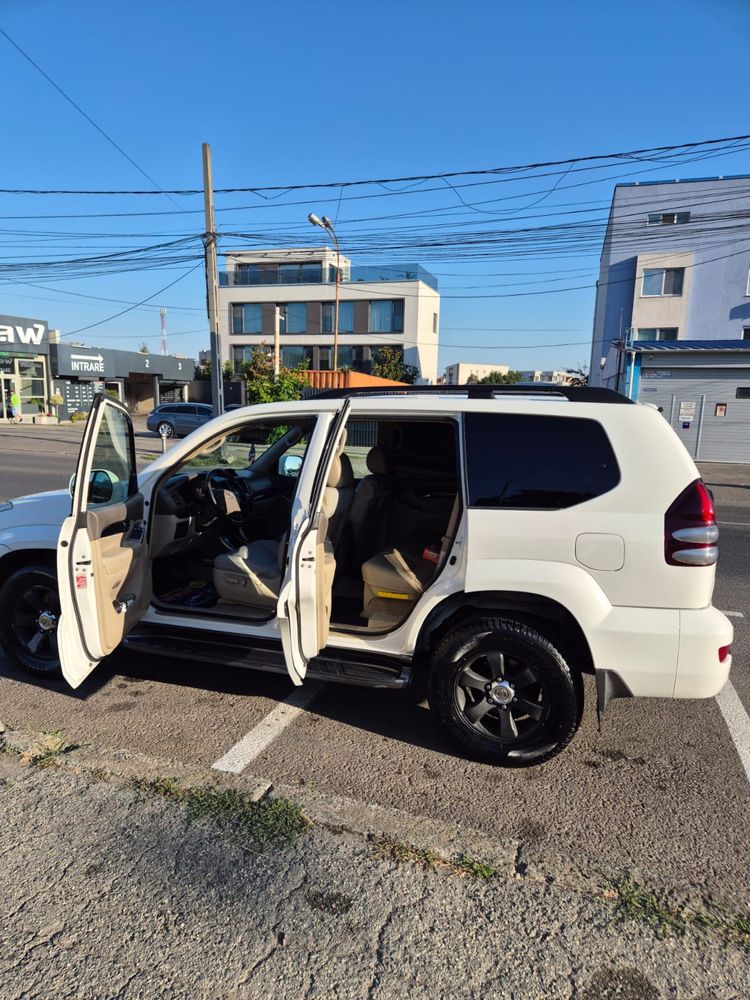 Toyota Land Cruiser 3.0 FULL