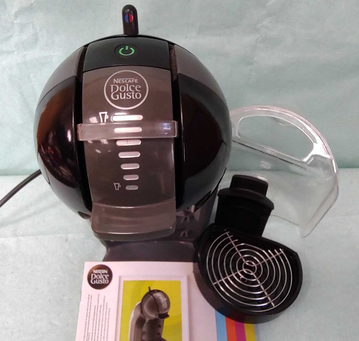 Кафемашина за градина с гаранция 1 година NESCAFÉ® Delonghi Mini Me