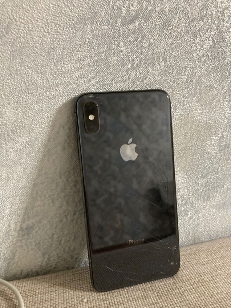 iPhone xs.