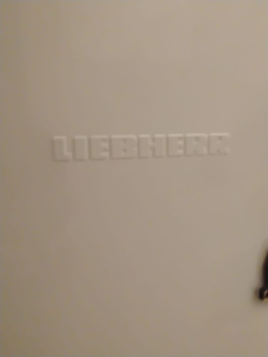 Vând lada frigorifica Liebherr