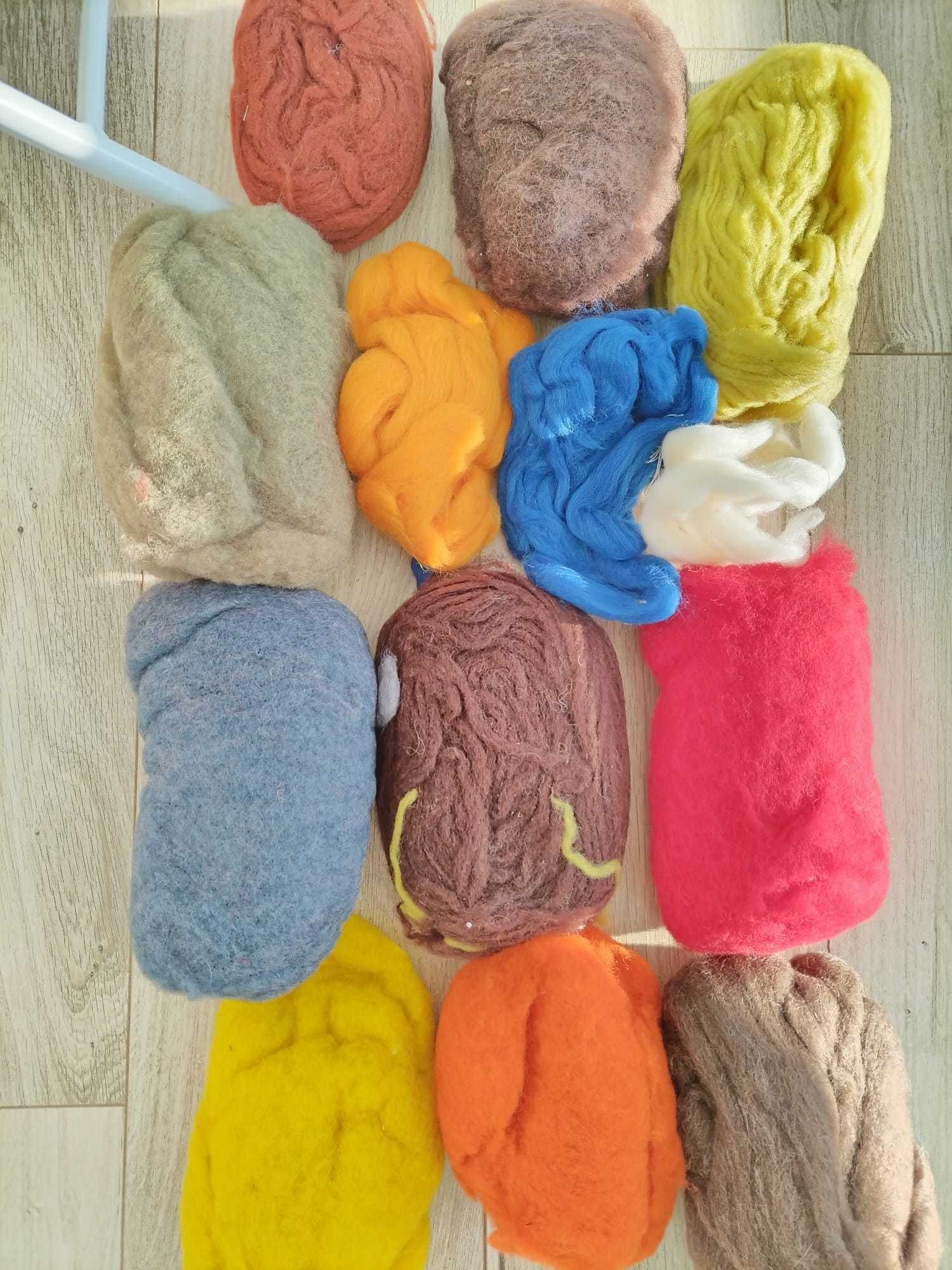 Lana naturală vopsita impaslit